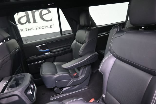 Used 2025 Ford Expedition Max Platinum w/ Stealth Appearance Package AWD/4WD image 22