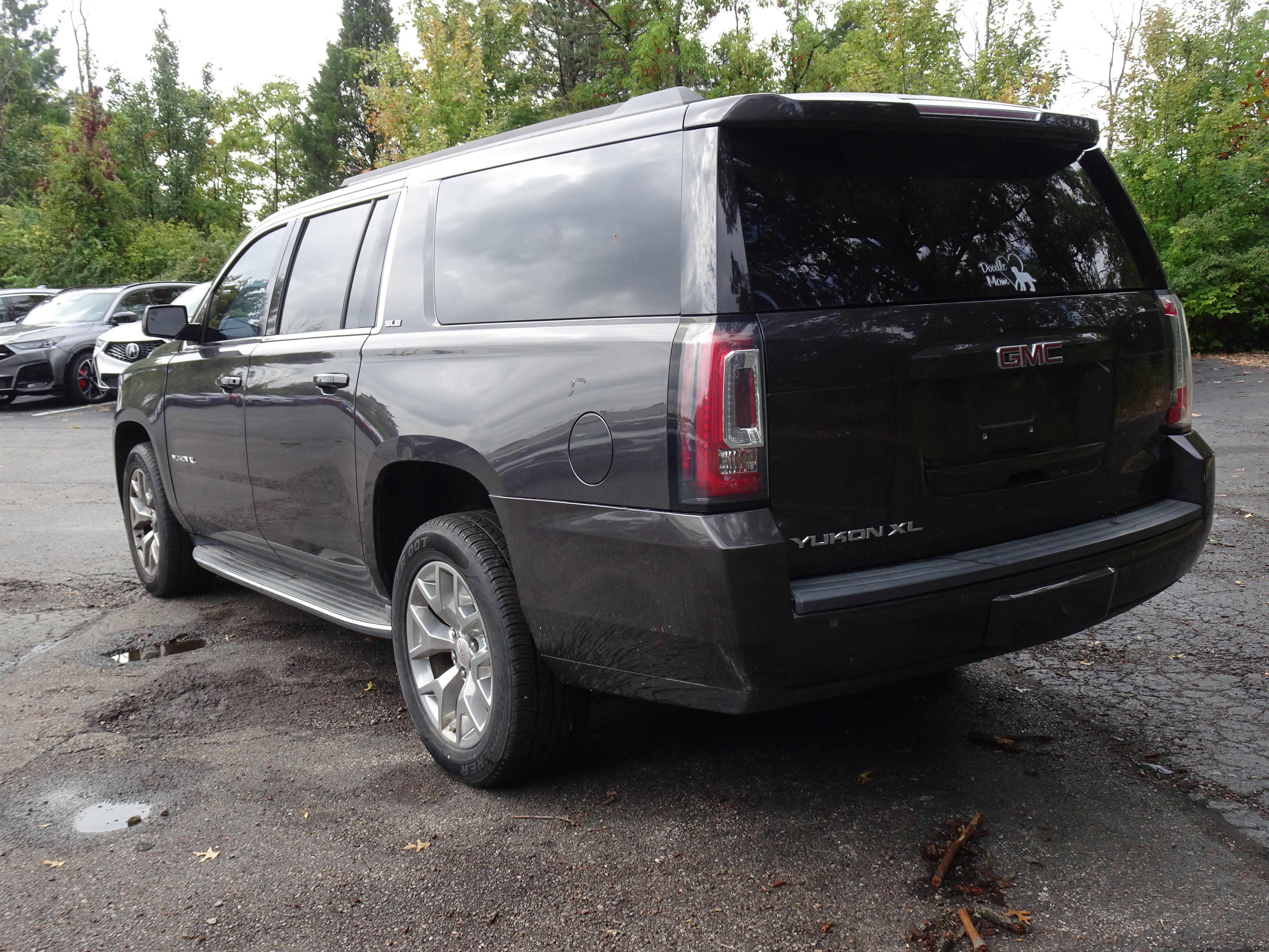 Used 2016 GMC Yukon XL SLE w/ HD Trailering Package AWD/4WD image 3