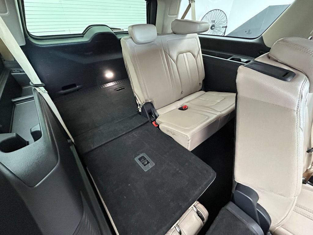 Used 2024 Ford Expedition Max Limited RWD image 11