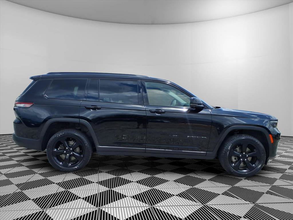 Used 2023 Jeep Grand Cherokee L Limited w/ Luxury Tech Group II AWD/4WD image 31
