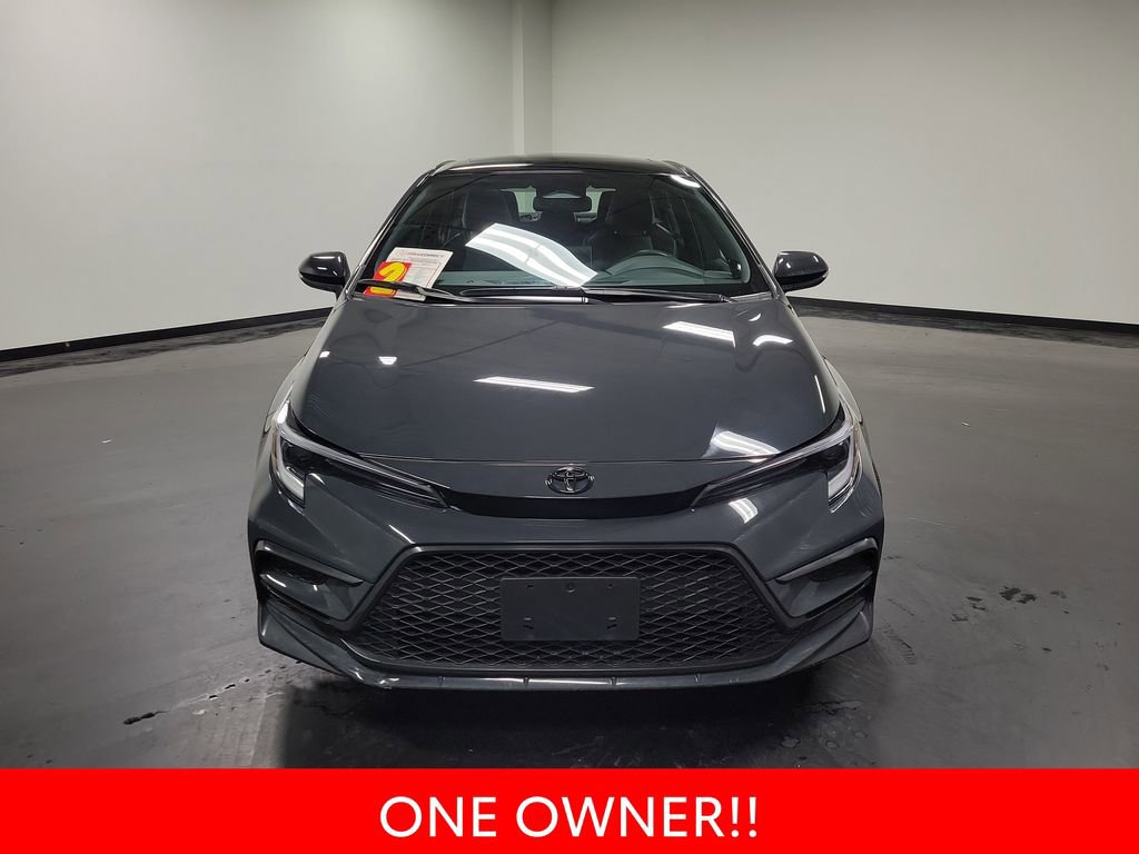 Used 2025 Toyota Corolla XSE image 3