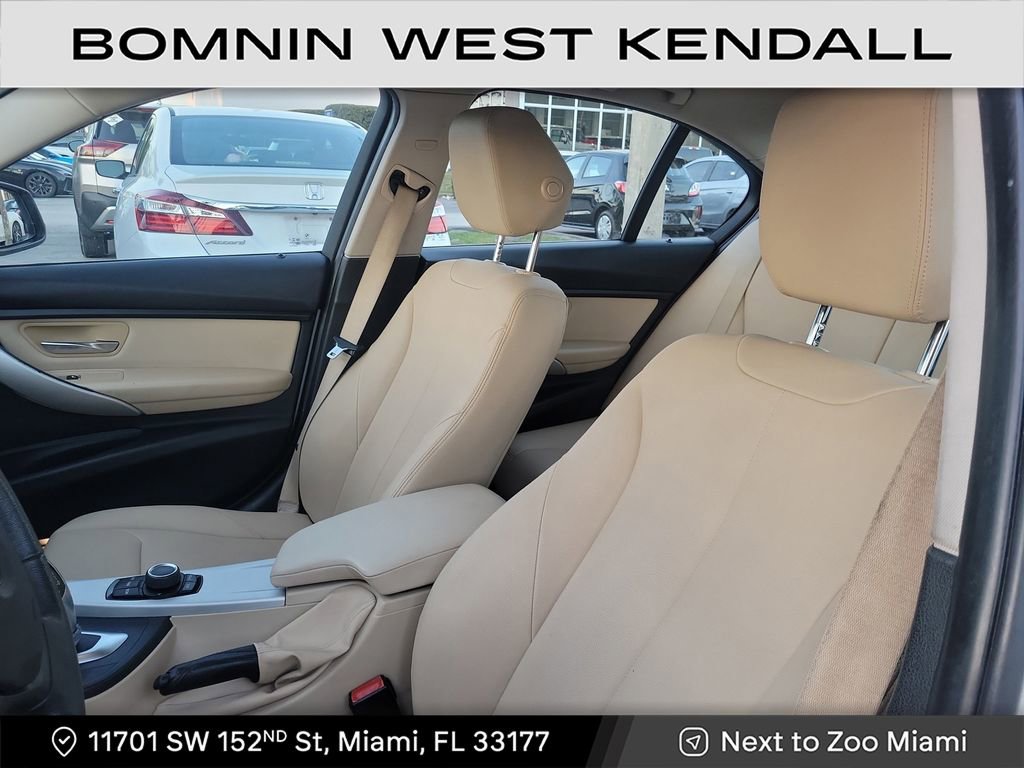 Used 2018 BMW 320i xDrive Sedan image 7