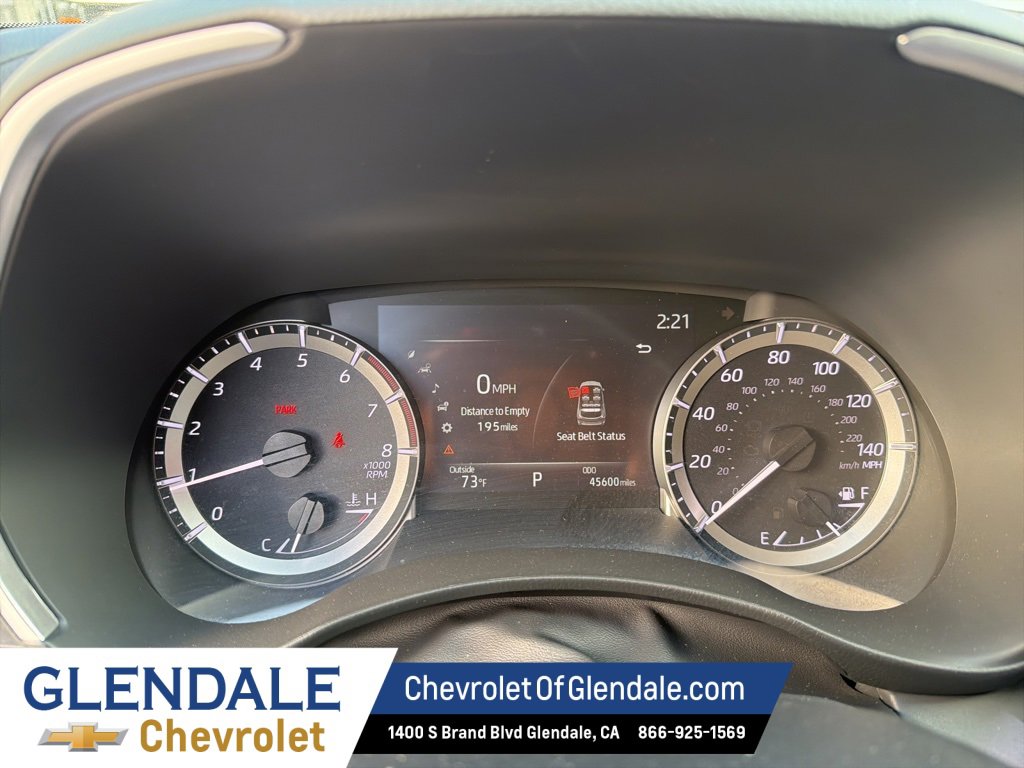 Used 2023 Toyota Highlander XLE image 8