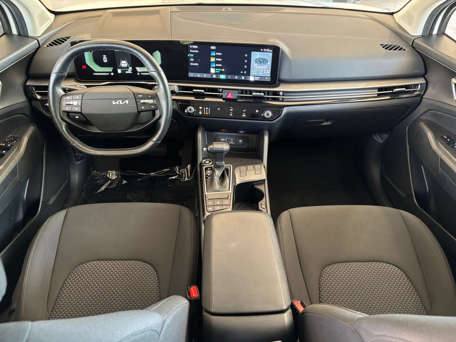 Used 2026 Kia Sportage LX FWD image 32