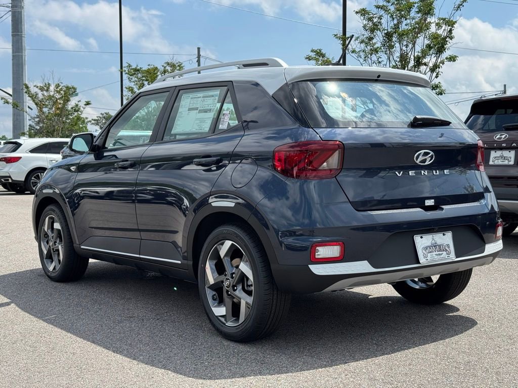 Certified 2025 Hyundai Venue Limited image 10