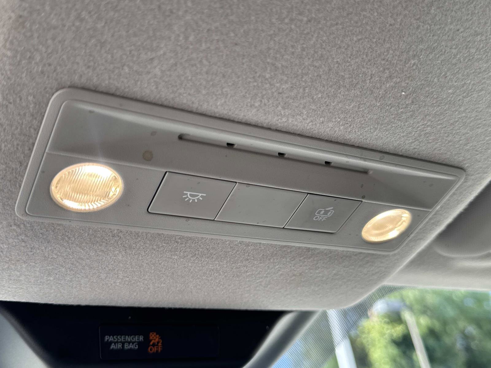 Used 2025 Nissan Kicks SV FWD image 30