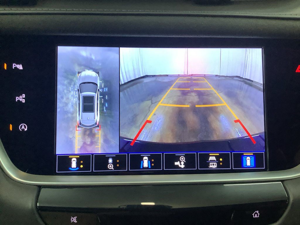 Used 2022 Cadillac XT5 Sportv w/ Platinum Package AWD/4WD image 19
