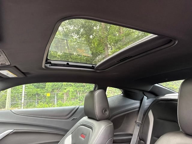 Used 2023 Chevrolet Camaro SS RWD image 31