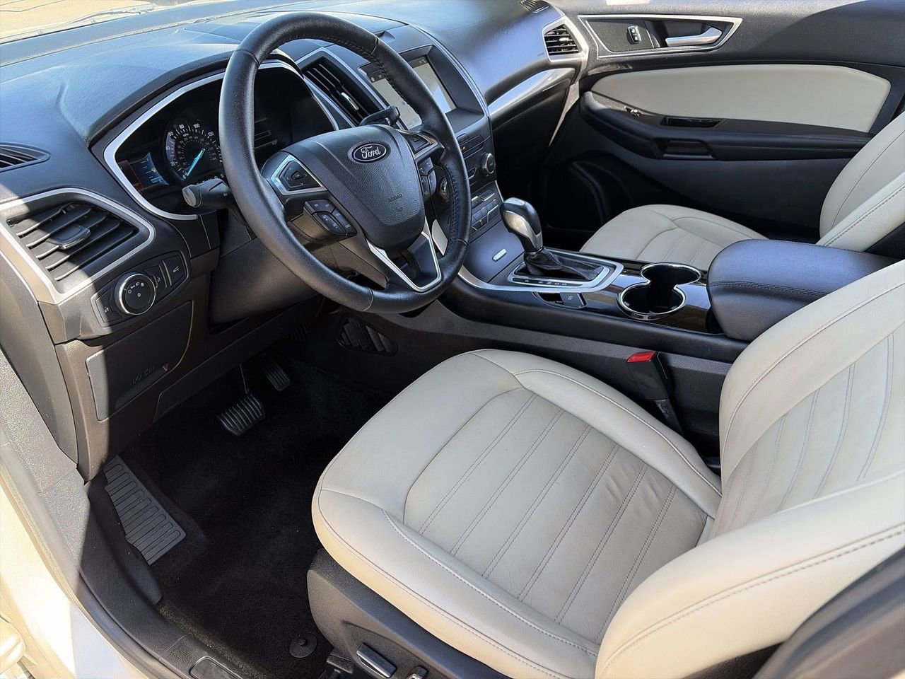 Used 2018 Ford Edge SEL w/ Equipment Group 201A image 15