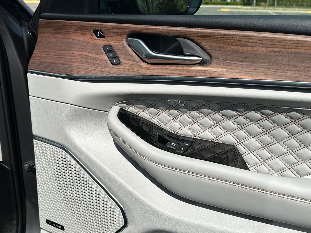 Used 2021 Jeep Grand Cherokee L Summit w/ Advanced Protech Group IV image 17