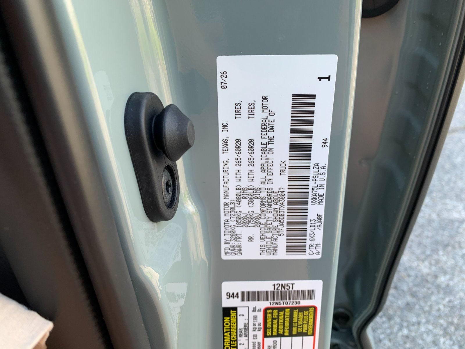 New 2026 Toyota Tundra Limited AWD/4WD image 33