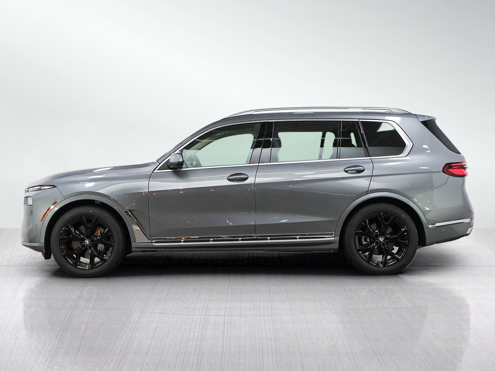 Used 2026 BMW X7 xDrive40i AWD/4WD image 2
