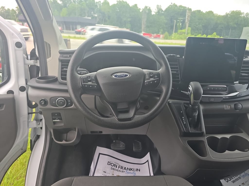 Used 2024 Ford Transit 350 XLT RWD image 13