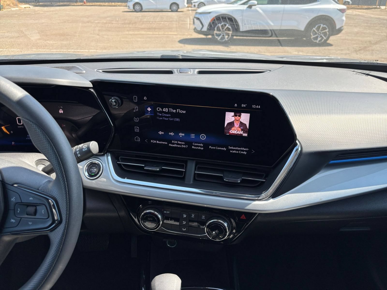 Used 2025 Chevrolet Trax LT FWD image 16