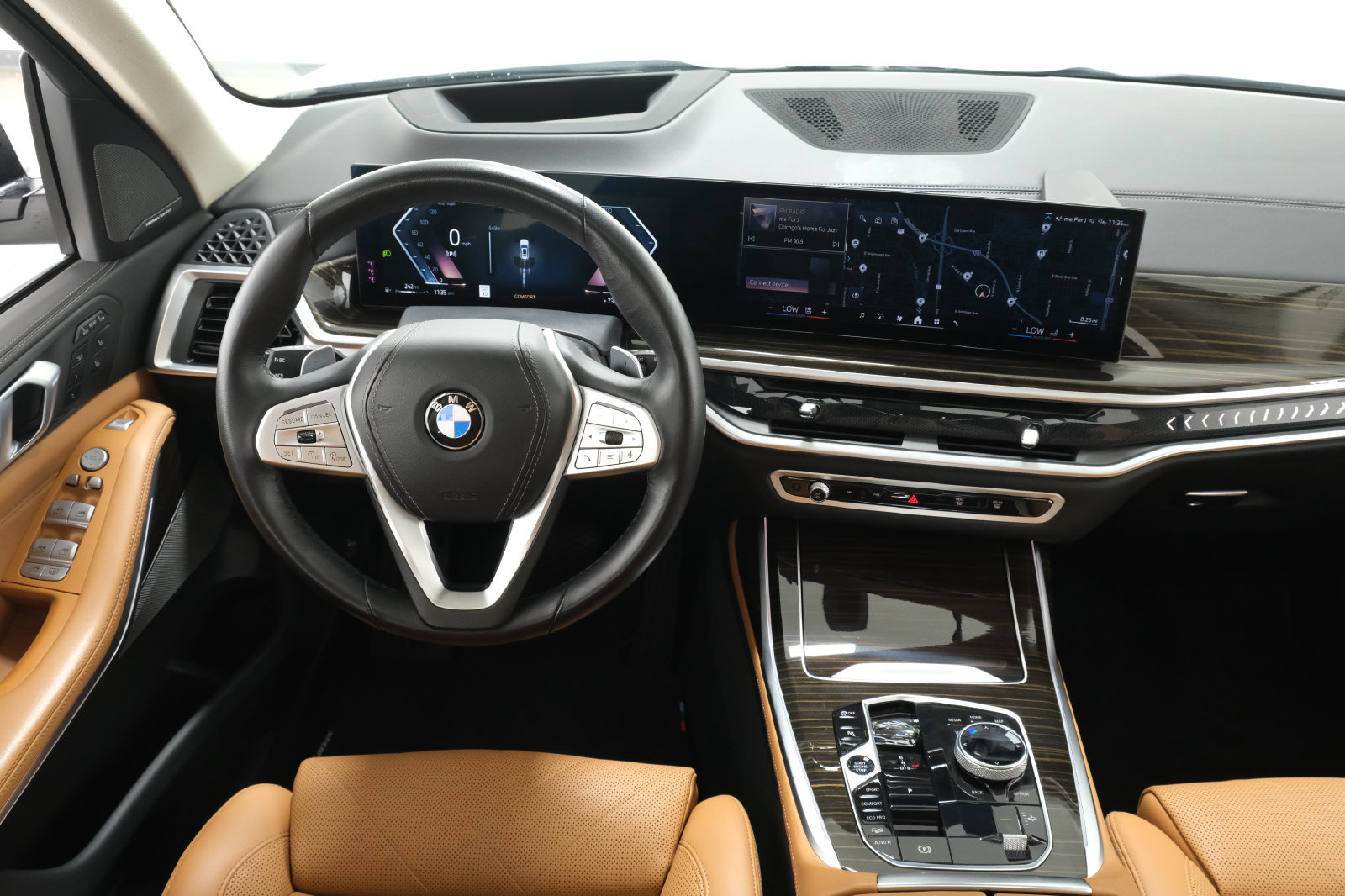 Used 2024 BMW X7 xDrive40i w/ Executive Package AWD/4WD image 11