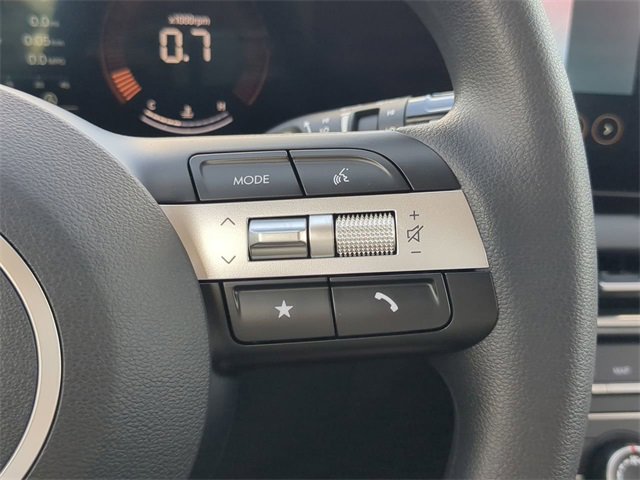 New 2025 Hyundai Tucson SE image 24