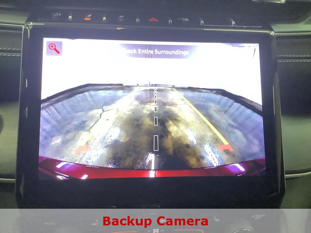 Used 2023 Jeep Grand Cherokee Limited image 19