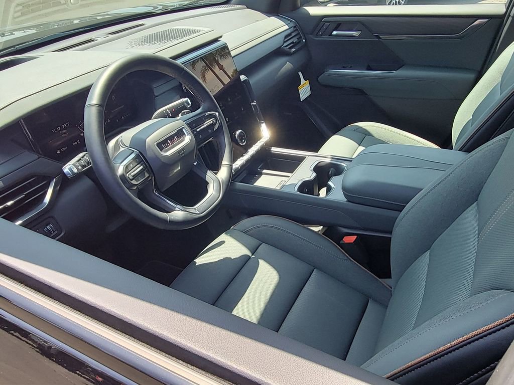 Used 2026 GMC Acadia AT4 w/ Luxury Package AWD/4WD image 10