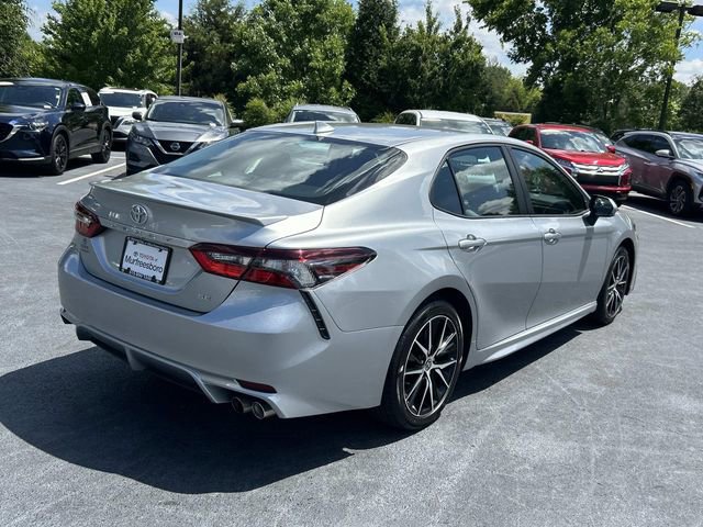 Used 2023 Toyota Camry SE FWD image 4