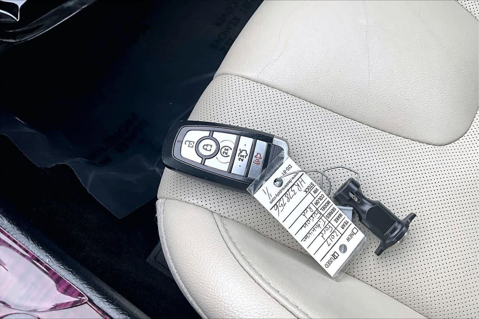 Used 2017 Ford Fusion Titanium image 14