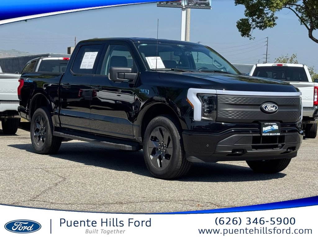 Used 2025 Ford F150 Lightning Flash AWD/4WD image 1