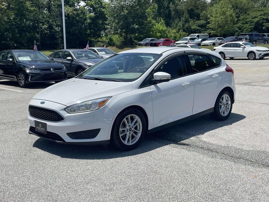 Used 2015 Ford Focus SE FWD image 3