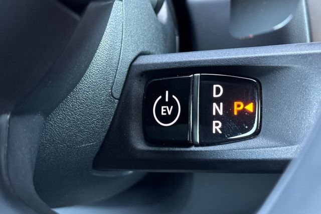 Certified 2024 Kia EV9 Light Long Range RWD image 30