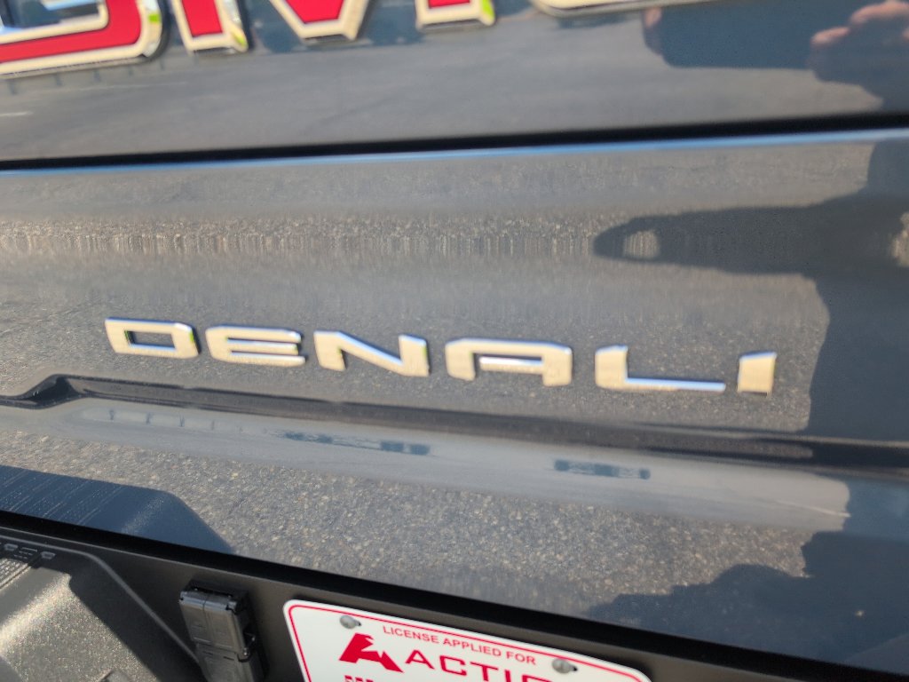 Used 2024 GMC Sierra 1500 Denali w/ Denali Reserve Package image 6