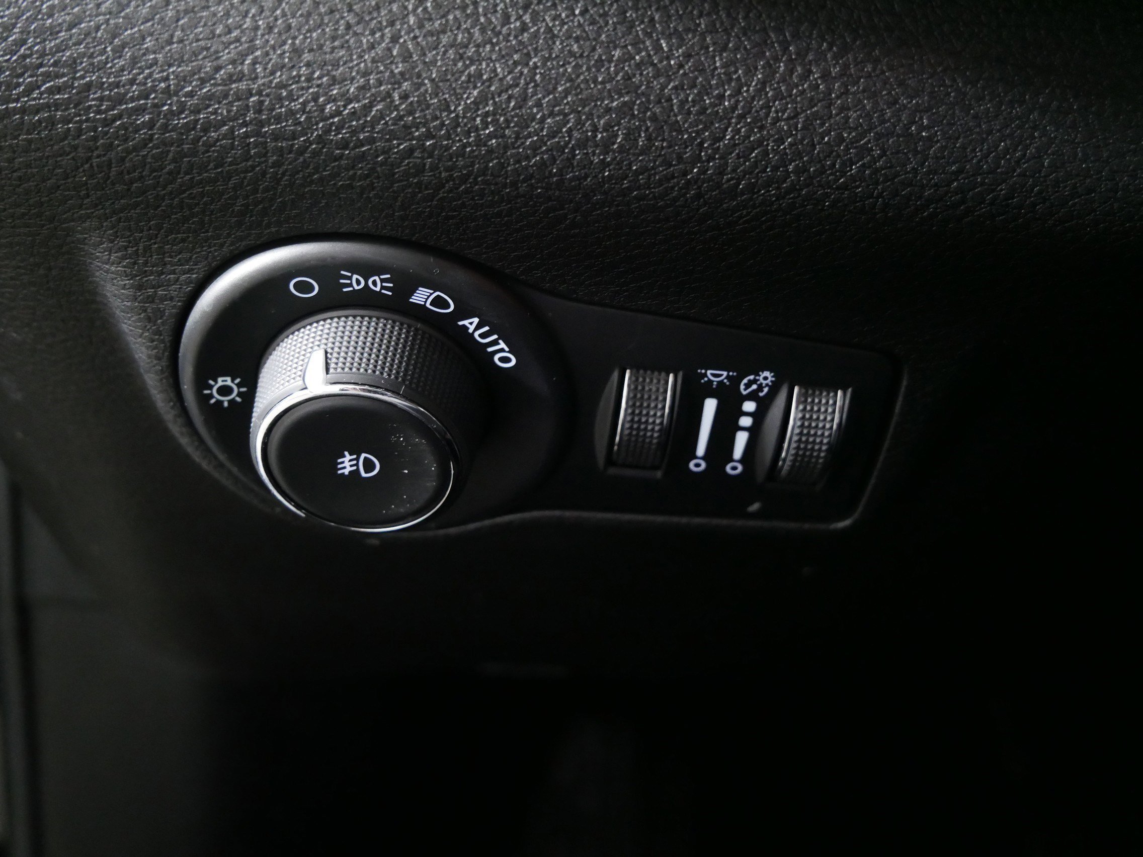 Used 2022 Jeep Compass Latitude w/ Convenience Group image 26