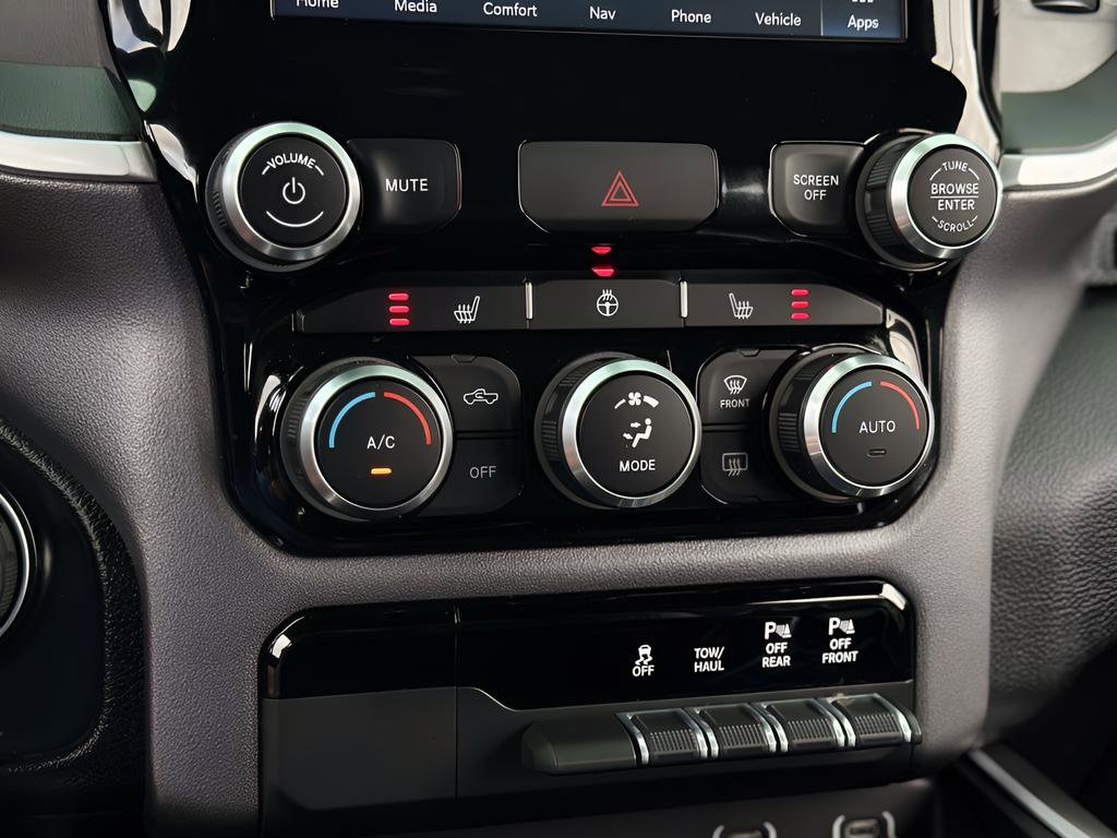 Used 2022 RAM 1500 Big Horn image 24