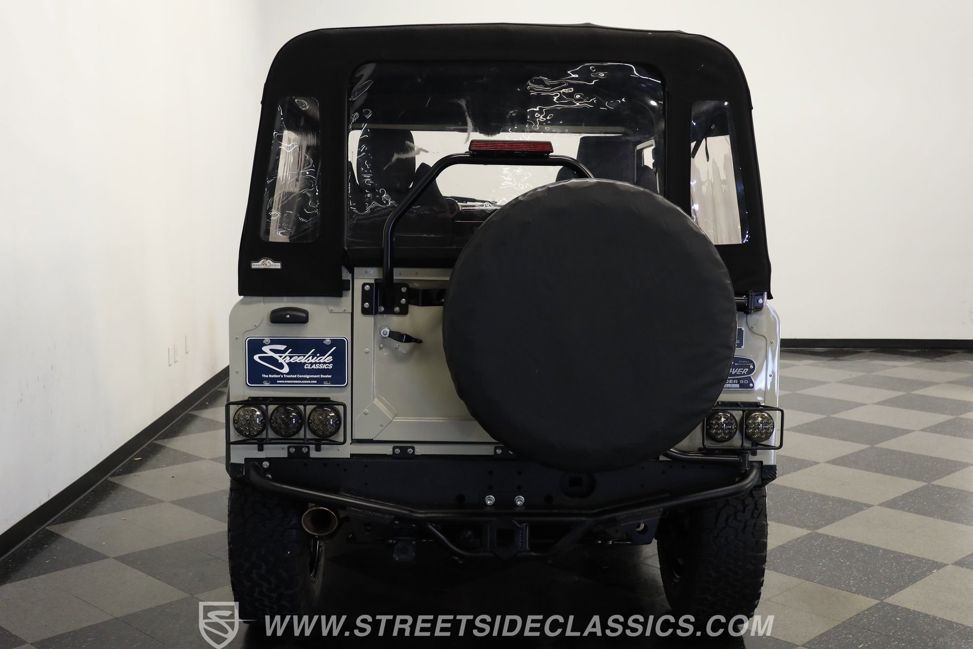 Used 1994 Land Rover Defender 90 AWD/4WD image 9