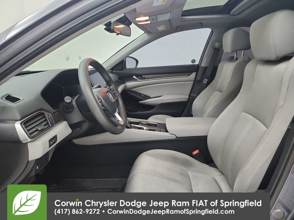 Used 2018 Honda Accord EX image 18