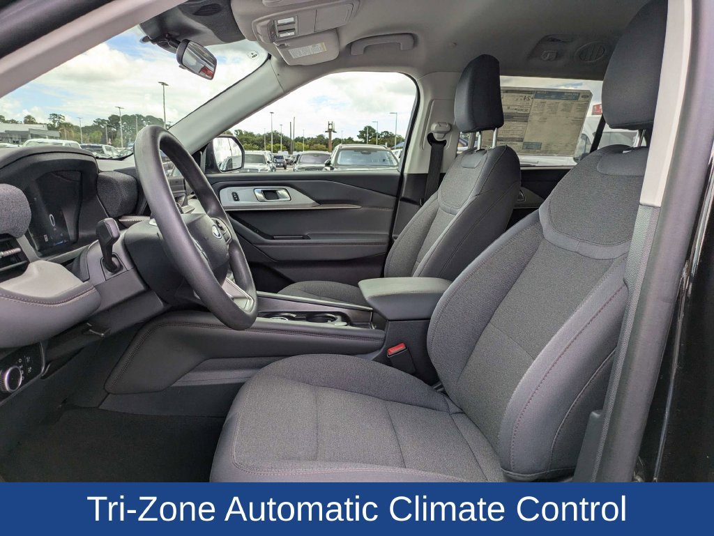 Certified 2026 Ford Explorer Active RWD image 14