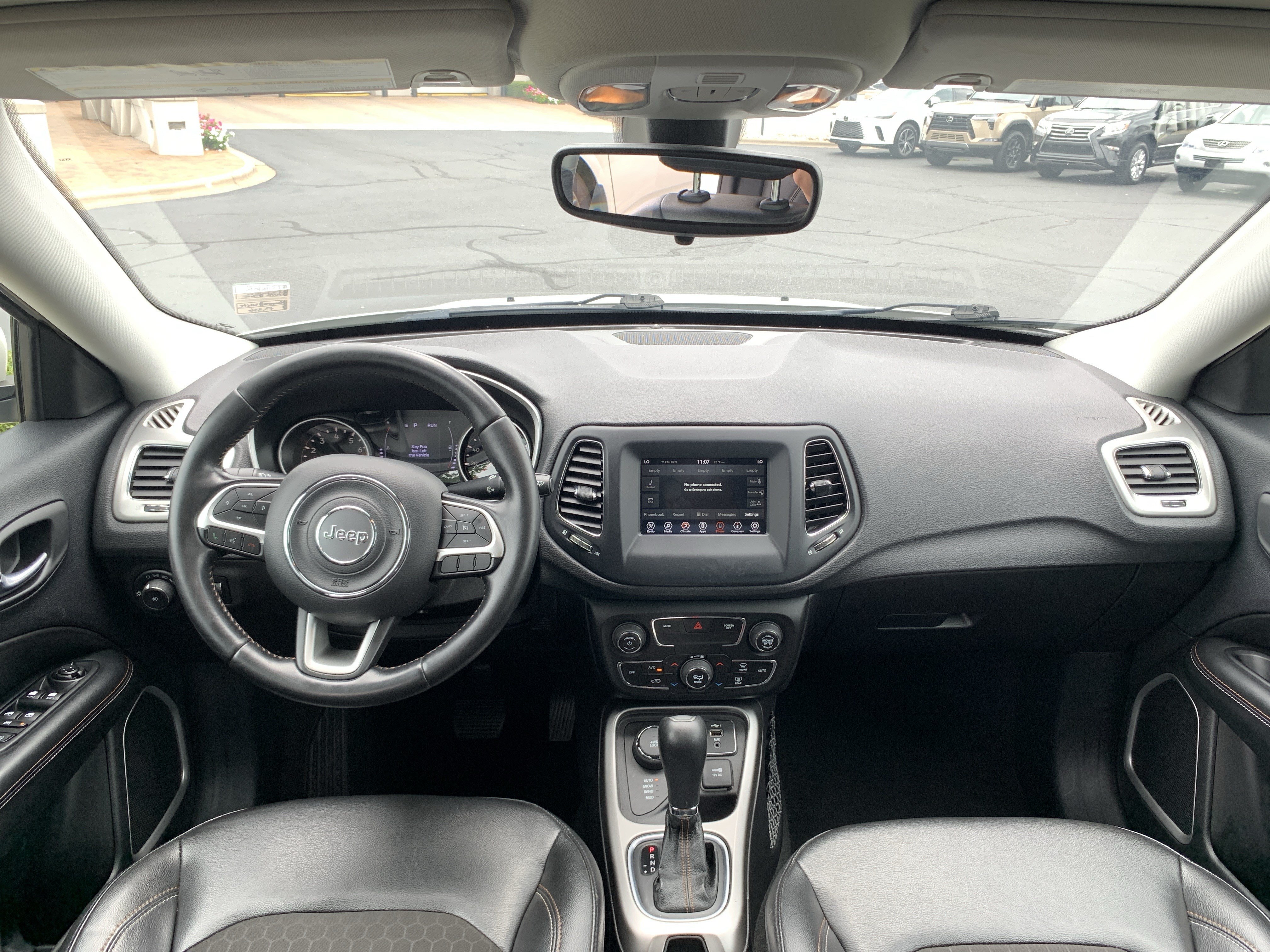 Used 2020 Jeep Compass Latitude AWD/4WD image 30