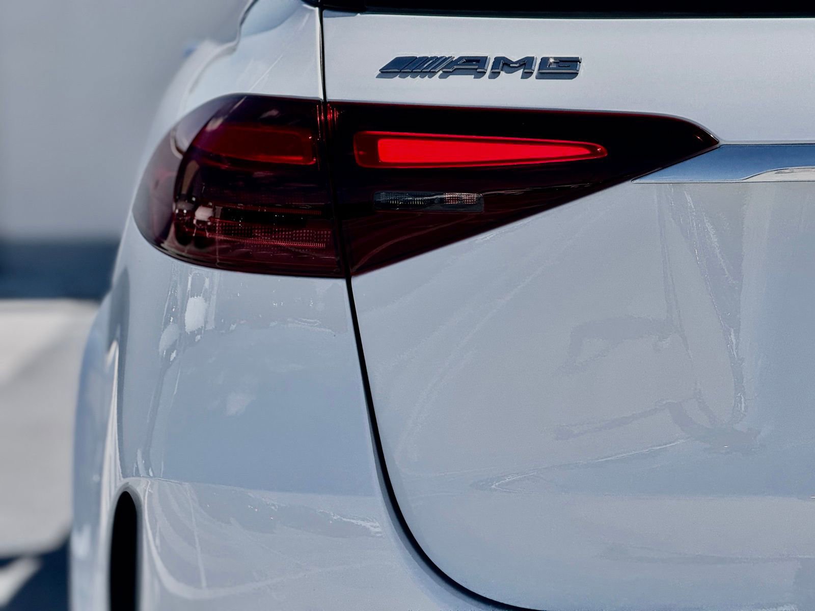 New 2026 Mercedes-Benz GLE 63 AMG S image 10