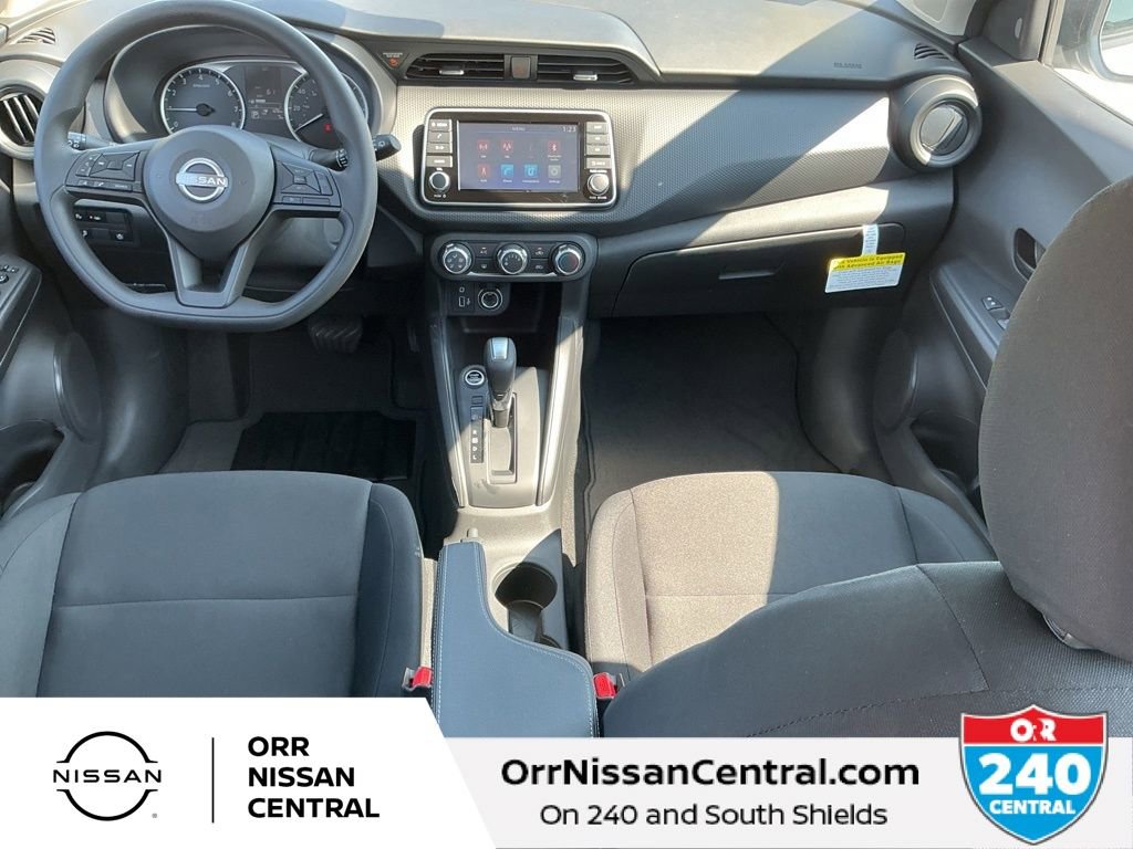 New 2025 Nissan Kicks Play S image 15
