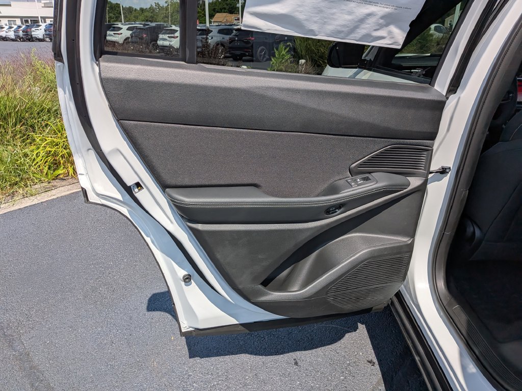New 2026 Jeep Cherokee AWD/4WD image 12