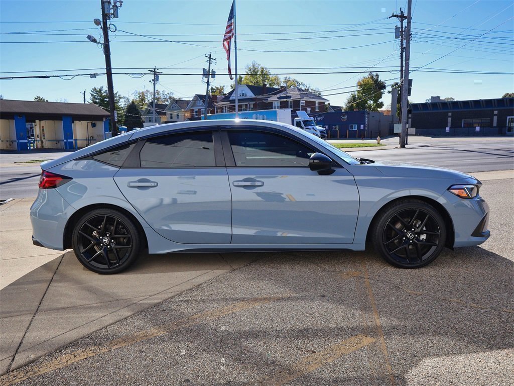 Used 2022 Honda Civic Sport image 6