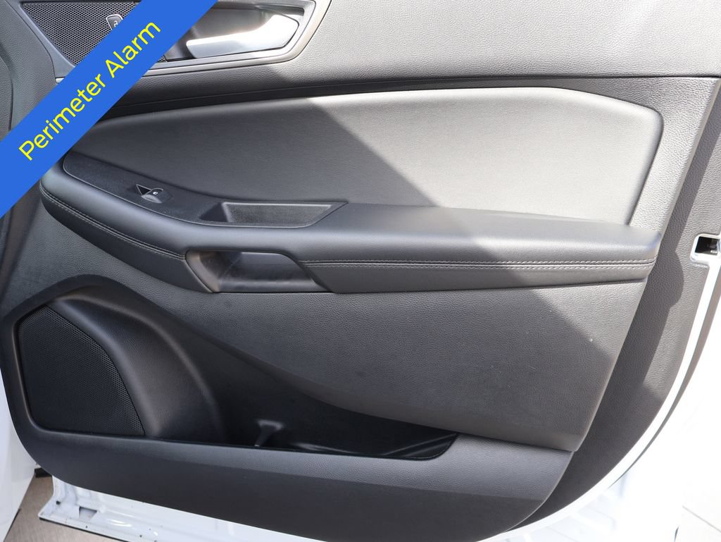 Certified 2024 Ford Edge SEL w/ Convenience Package AWD/4WD image 10