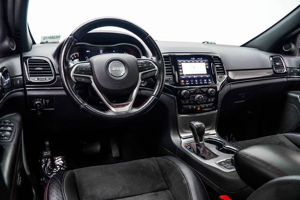 Used 2021 Jeep Grand Cherokee Trailhawk AWD/4WD image 15
