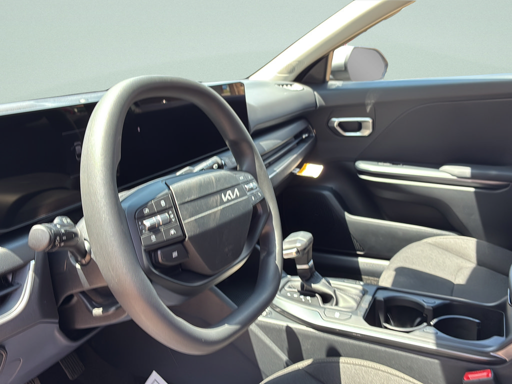 New 2026 Kia K4 FWD image 26