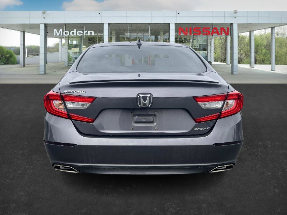 Used 2019 Honda Accord Sport image 4