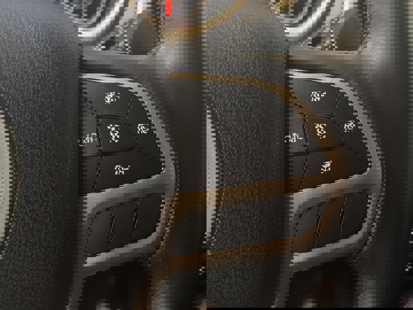 Used 2017 Jeep Cherokee Limited image 20