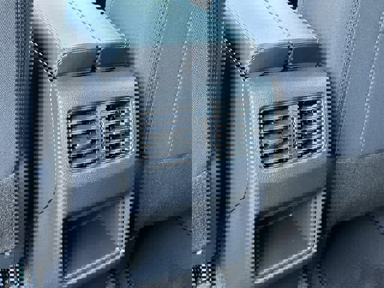 New 2026 Nissan Rogue S image 14