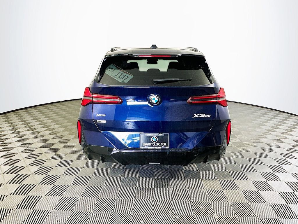 Used 2025 BMW X3 xDrive30i w/ Premium Package image 7