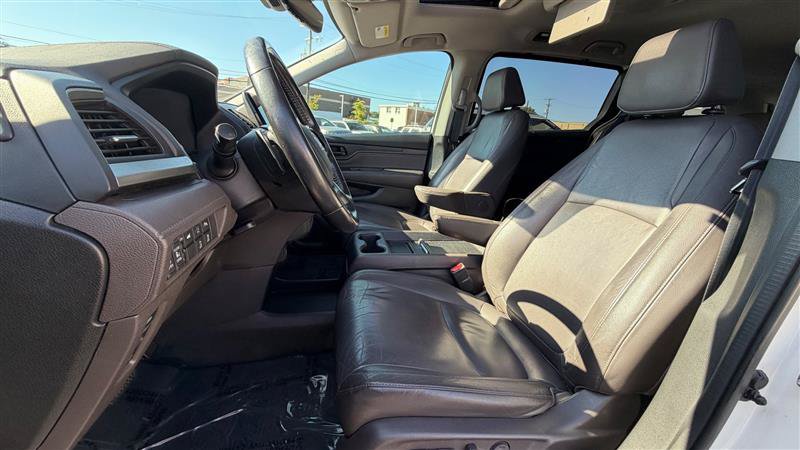 Used 2018 Honda Odyssey Touring image 24