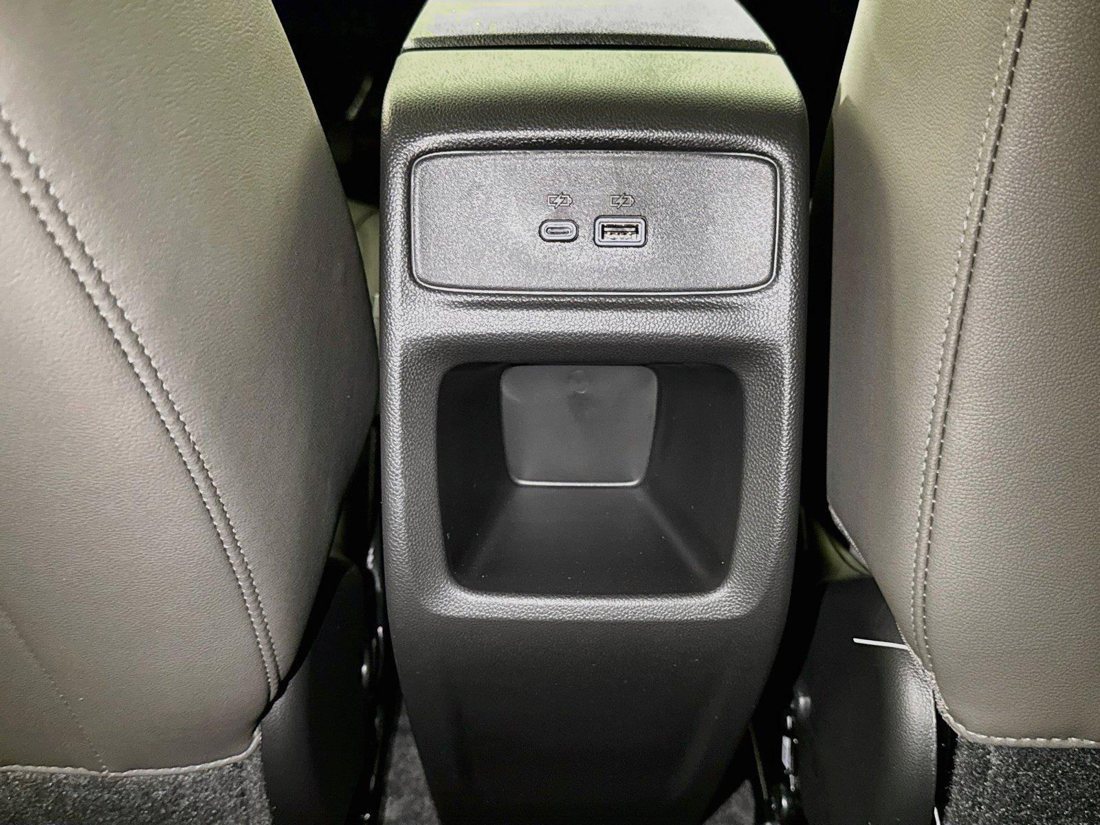 New 2026 Chevrolet Trax ACTIV w/ Driver Confidence Package FWD image 13
