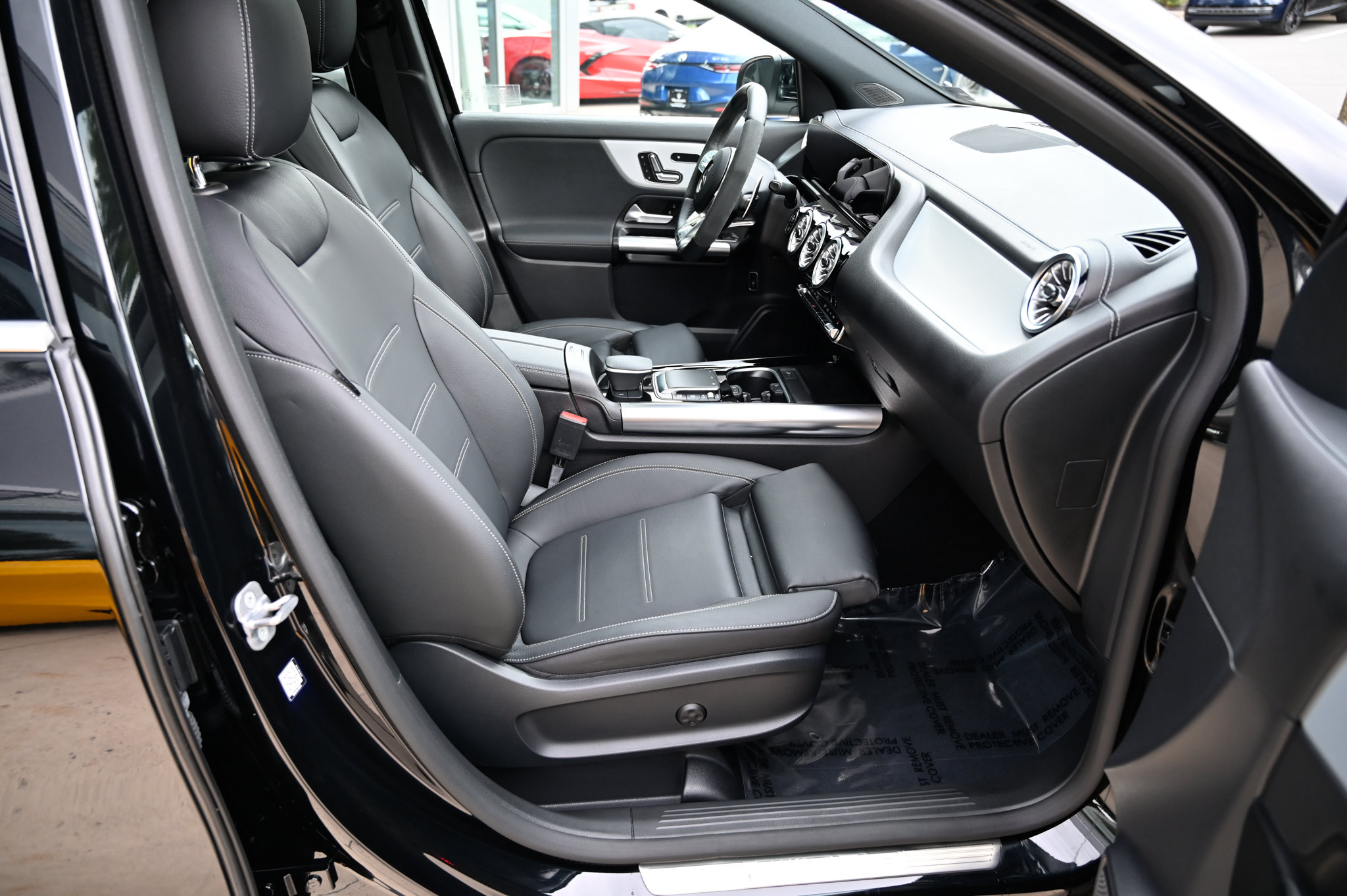 Used 2023 Mercedes-Benz GLA 35 AMG 4MATIC image 56
