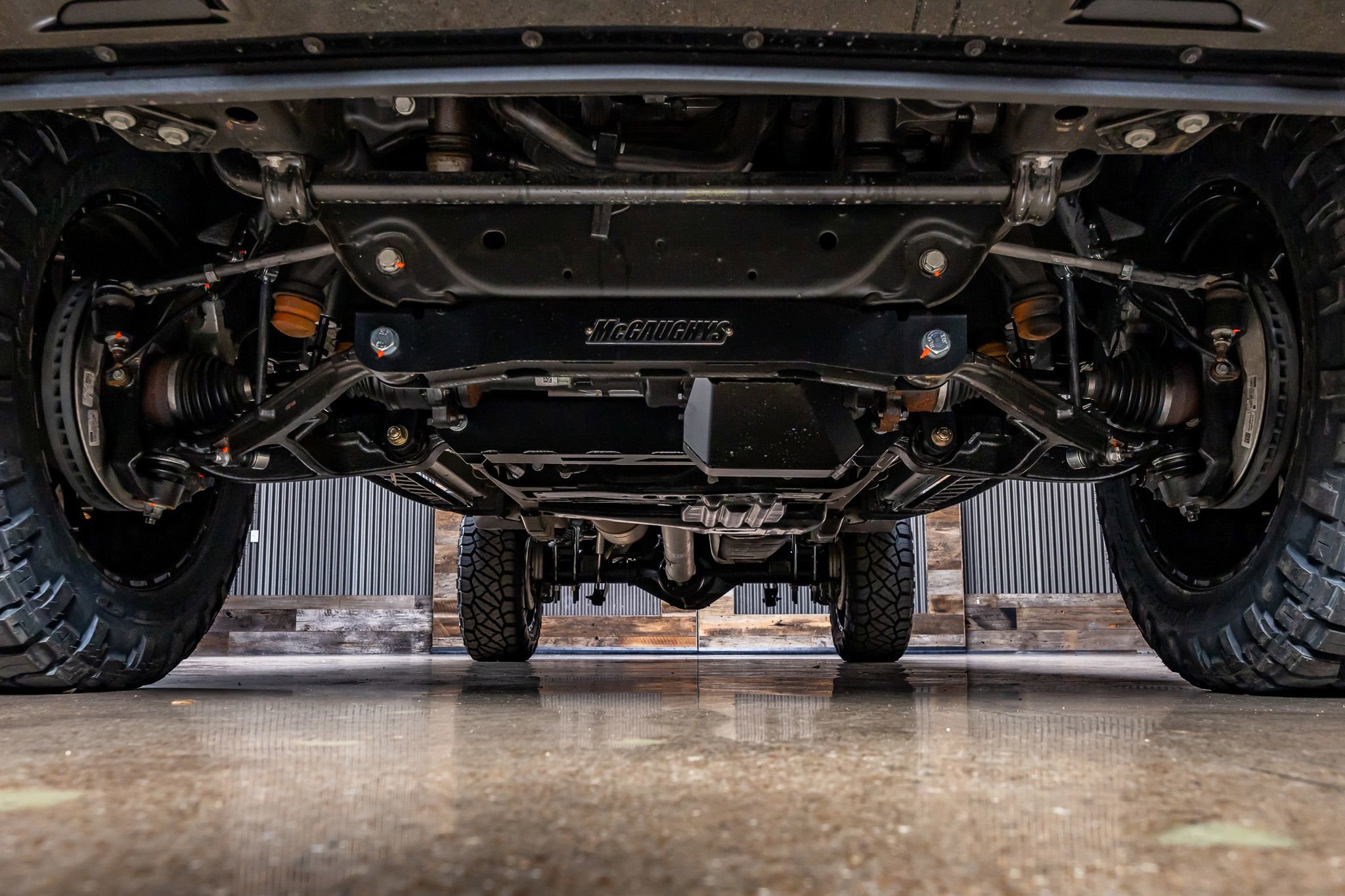 Used 2025 Chevrolet Silverado 2500 ZR2 w/ Technology Package image 15