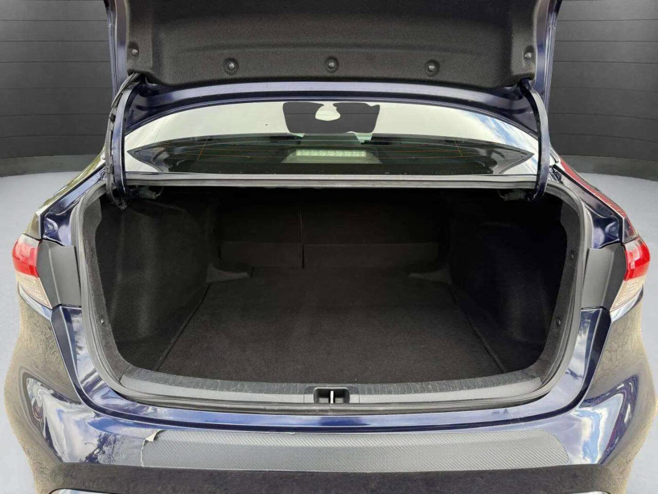 Used 2020 Toyota Corolla SE image 8